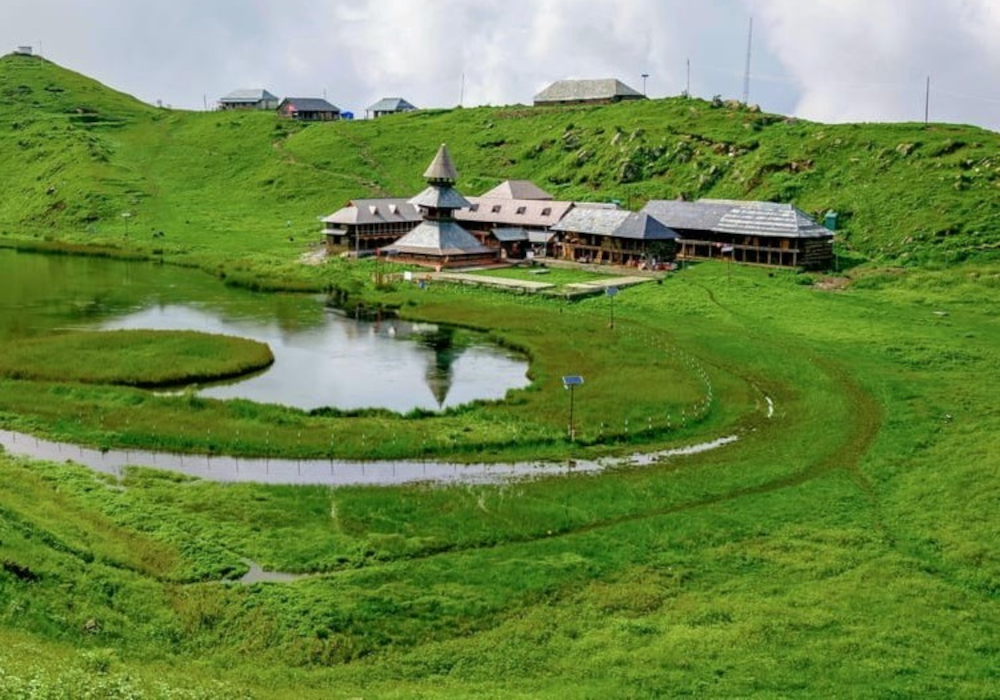 Prashar Lake